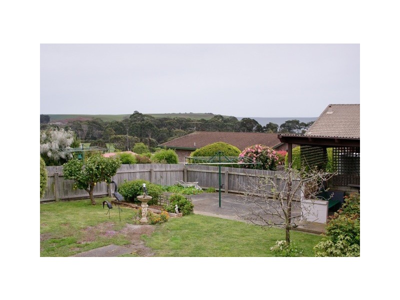 17 Brinckman Court, Devonport TAS 7310