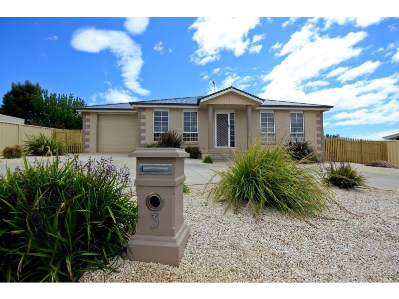 3 Dana Drive, Devonport TAS 7310