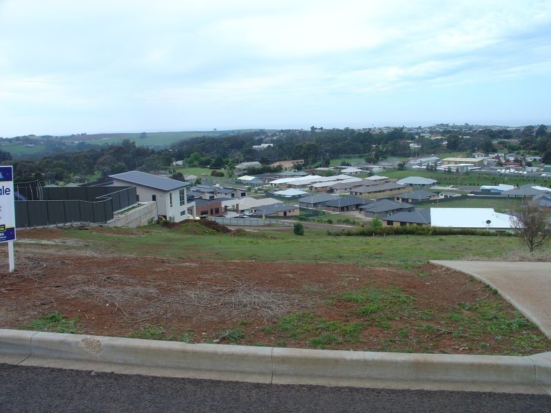 30 Leary Avenue, Devonport TAS 7310