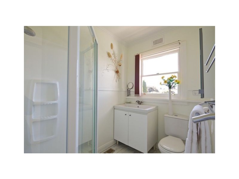 72 Don Road, Devonport TAS 7310