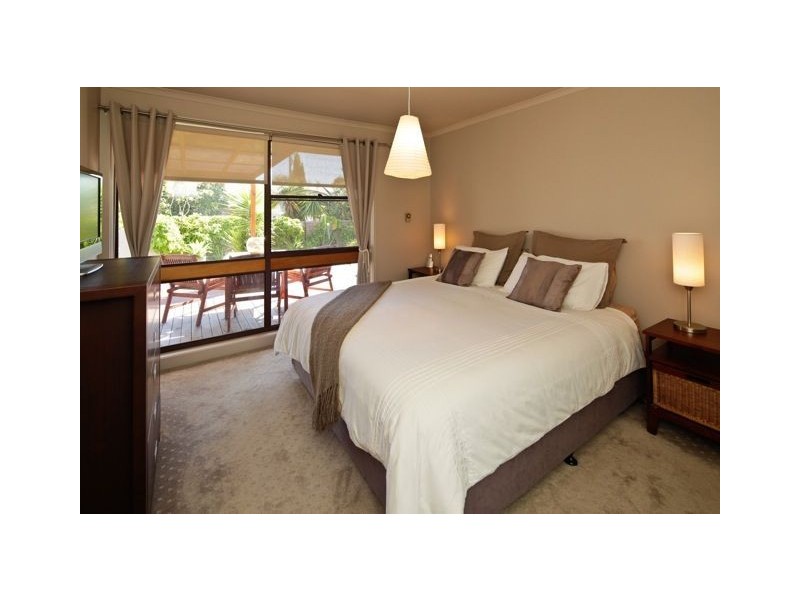 18 Monash Court, Devonport TAS 7310