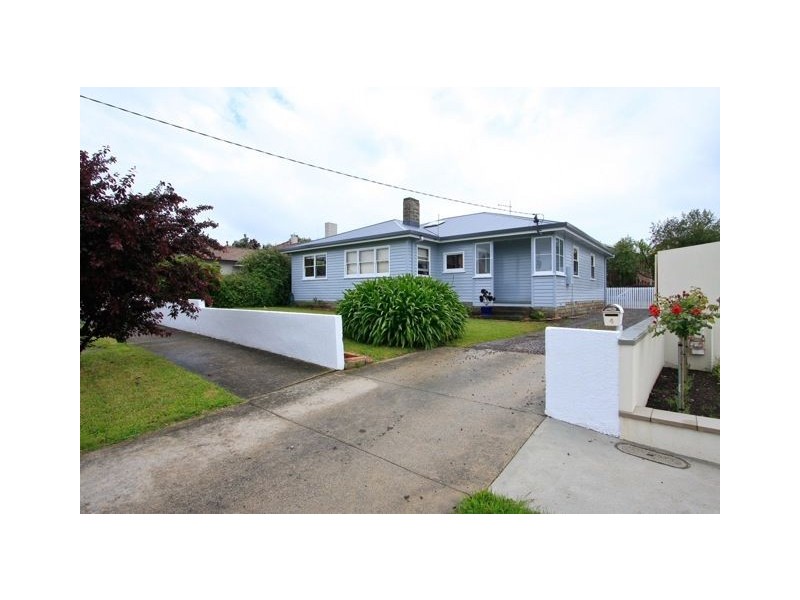 4 Lower Madden Street, Devonport TAS 7310