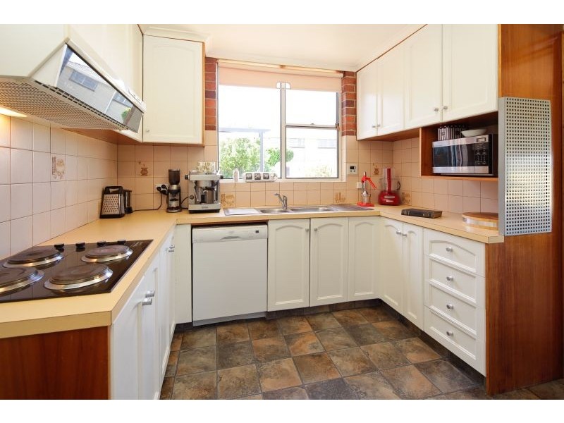 100 James Street, Devonport TAS 7310