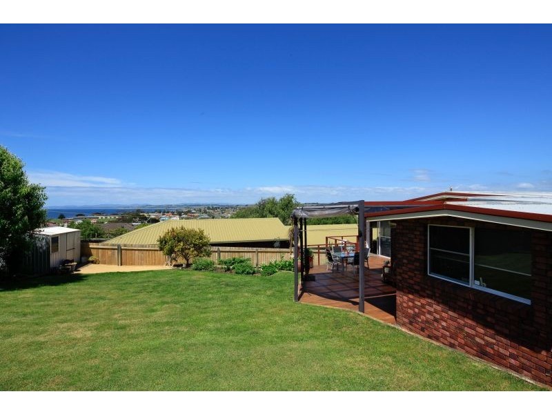 100 James Street, Devonport TAS 7310