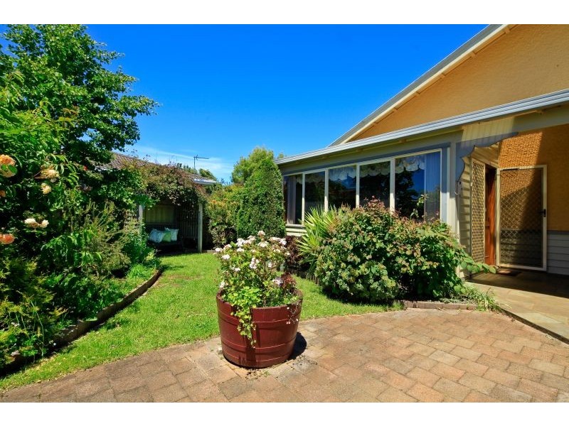 110 Stewart Street, Devonport TAS 7310