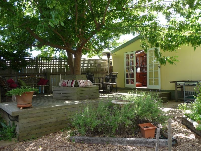 34 Hillcrest Road, Devonport TAS 7310