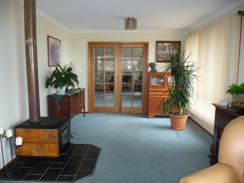 34 Torquay Road, East Devonport TAS 7310