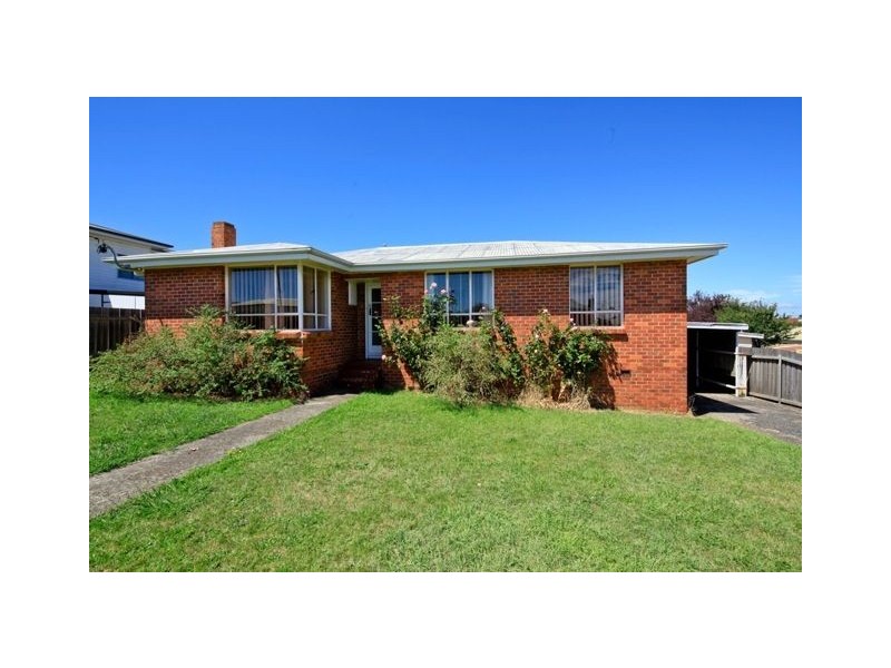 45 Raymond Avenue, Devonport TAS 7310