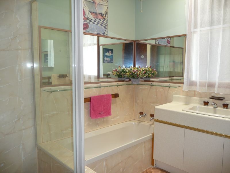 4 College Court, Devonport TAS 7310