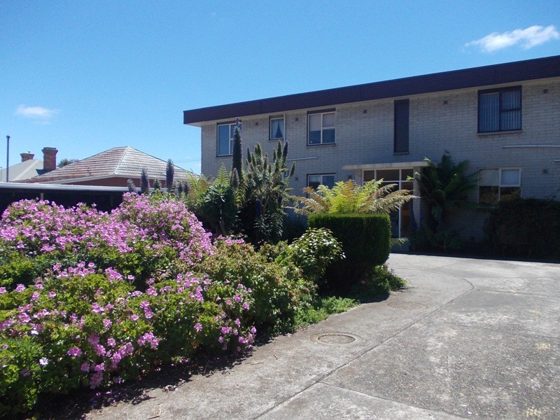 3/44-46 Hiller Street, Devonport TAS 7310