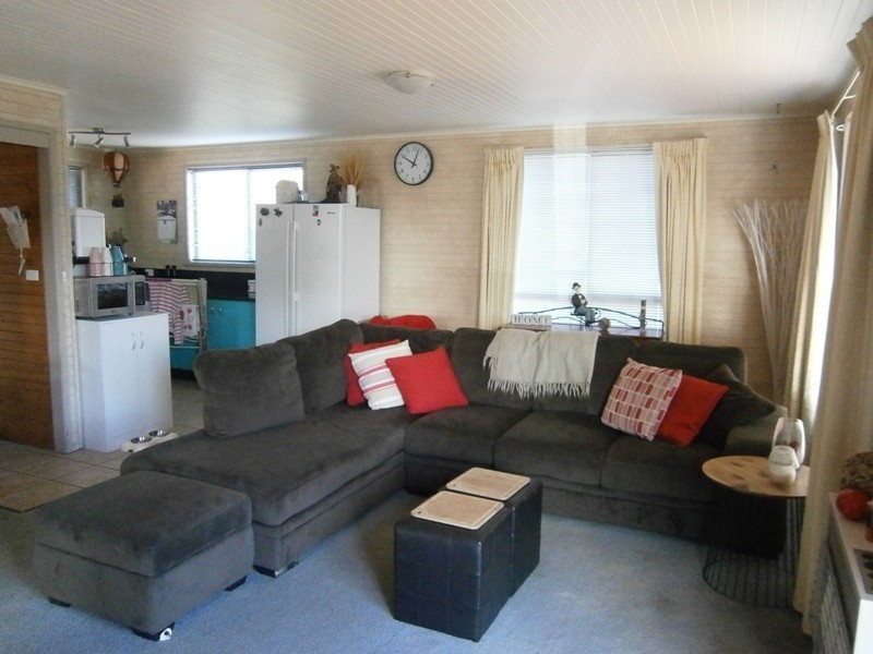 9 River Road, Ambleside TAS 7310