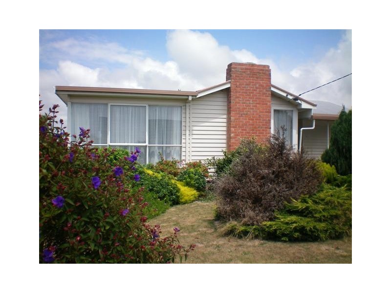 143 Nicholls Street, Devonport TAS 7310