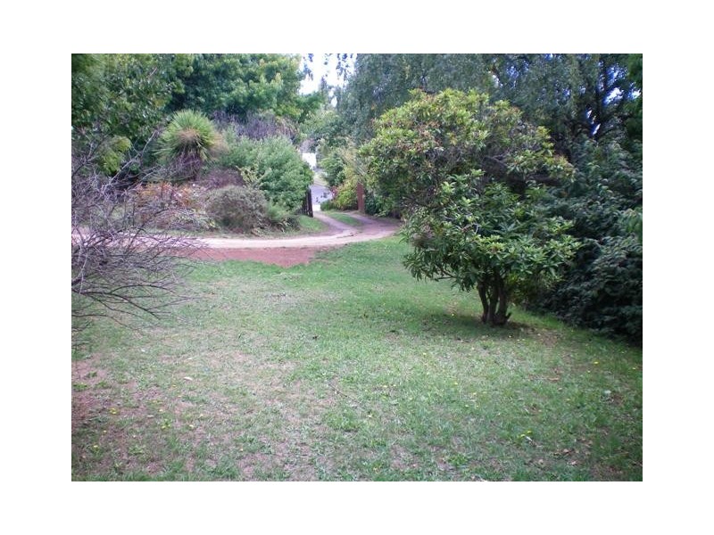 4 Payton Place, Devonport TAS 7310