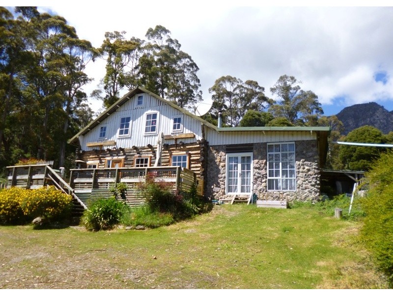 123 McCoys Road, Sheffield TAS 7306
