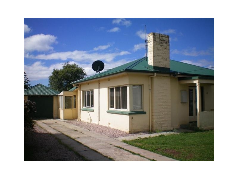 42 Elizabeth Street, Devonport TAS 7310