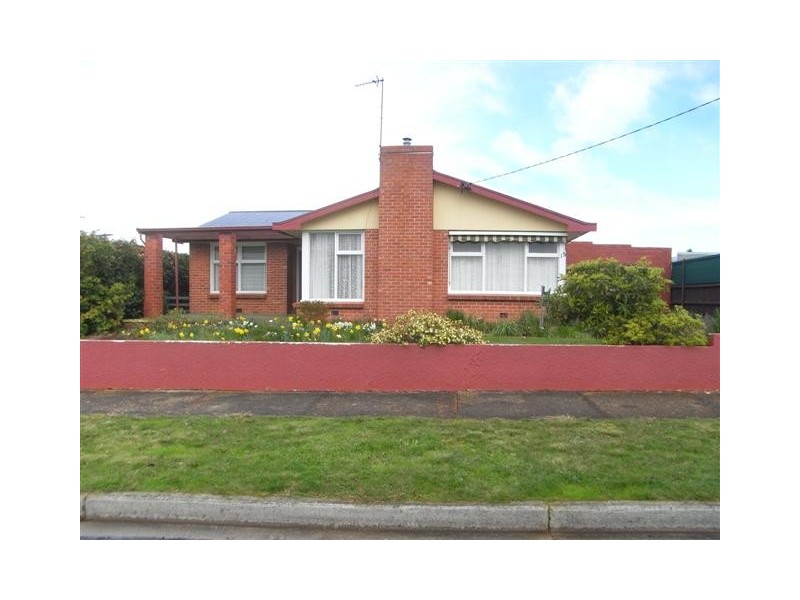 15 Willow Avenue, Devonport TAS 7310