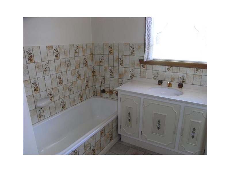 15 Willow Avenue, Devonport TAS 7310
