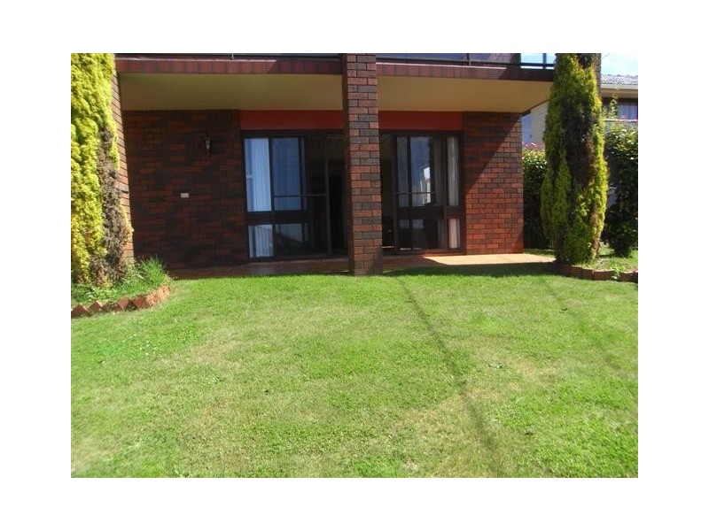 1/5 Brinckman Court, Devonport TAS 7310