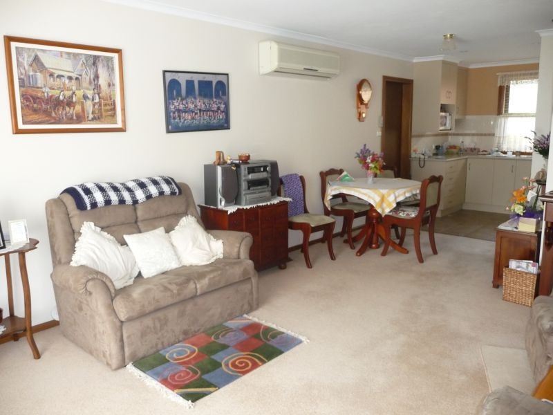 1/207 Steele Street, Devonport TAS 7310