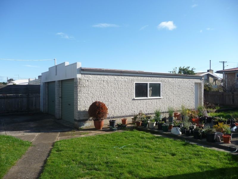 12 Chettle Street, Devonport TAS 7310