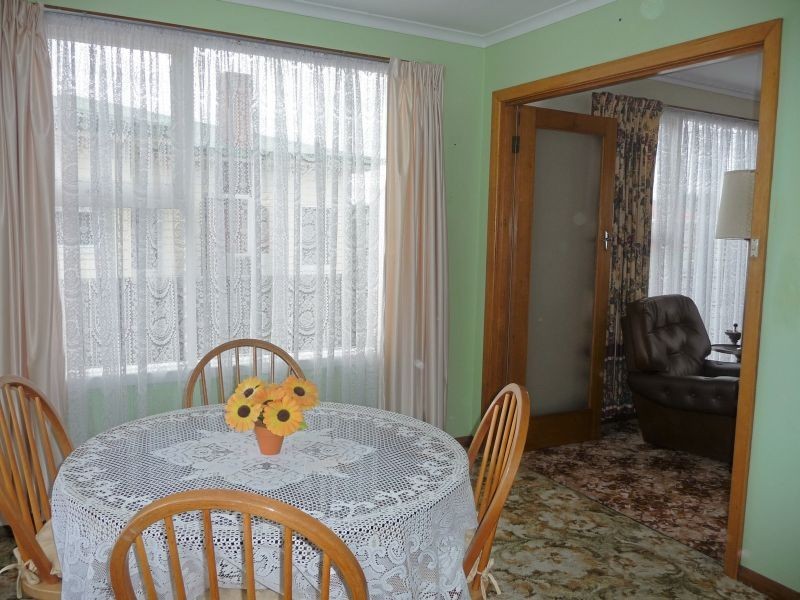 10 Laura Street, Latrobe TAS 7307