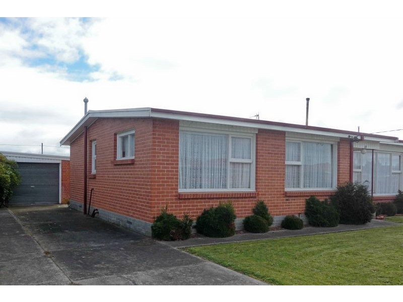 10 Laura Street, Latrobe TAS 7307