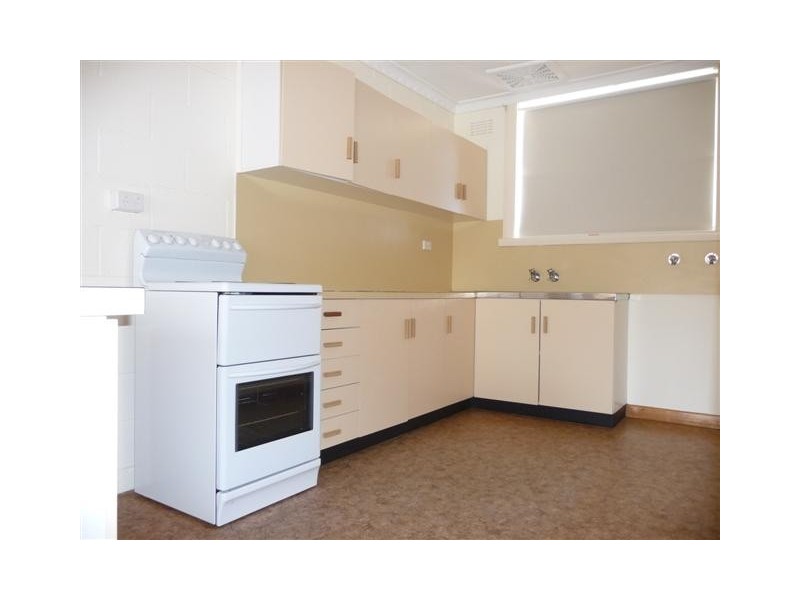 Unit 2, 33 John, East Devonport TAS 7310