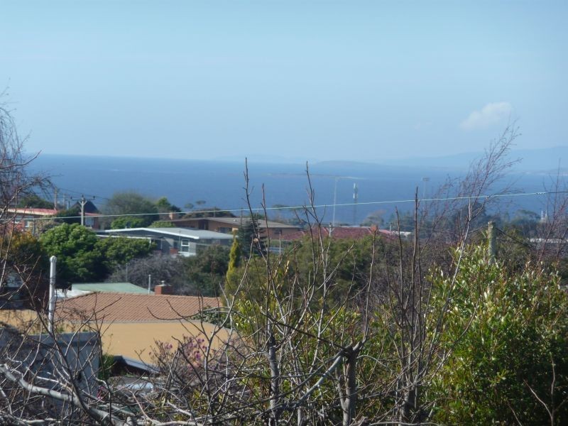 89 Nixon Street, Devonport TAS 7310