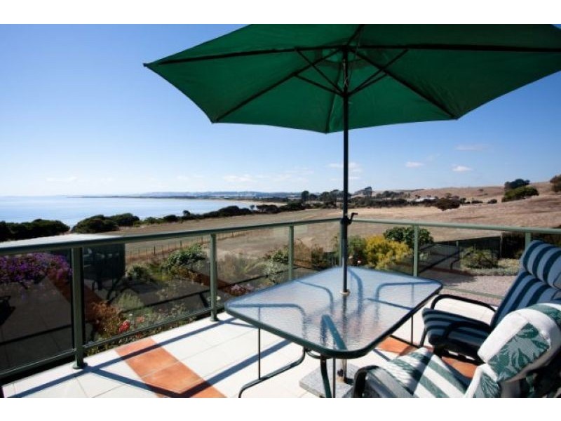 8 Elanora Place, East Devonport TAS 7310