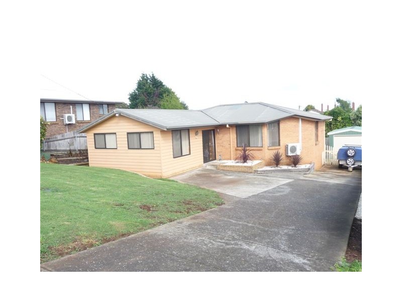 130 Caroline Street, East Devonport TAS 7310
