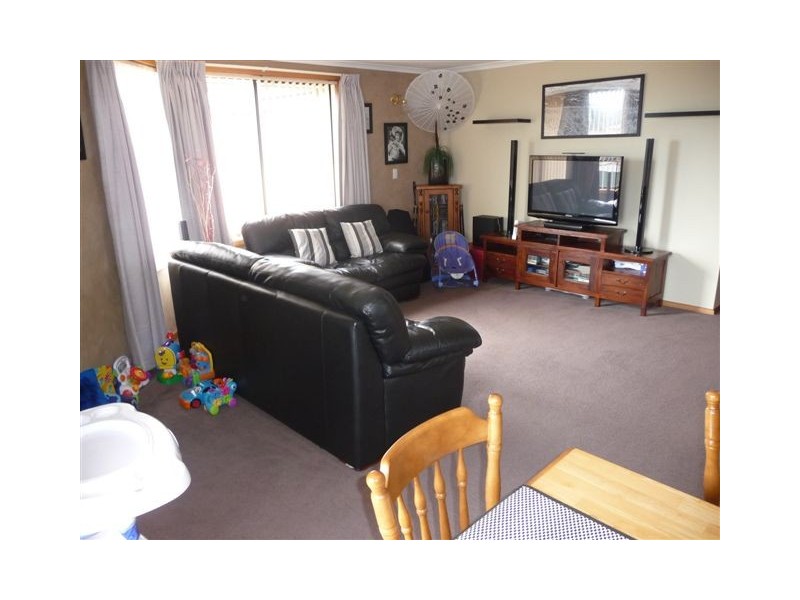 130 Caroline Street, East Devonport TAS 7310