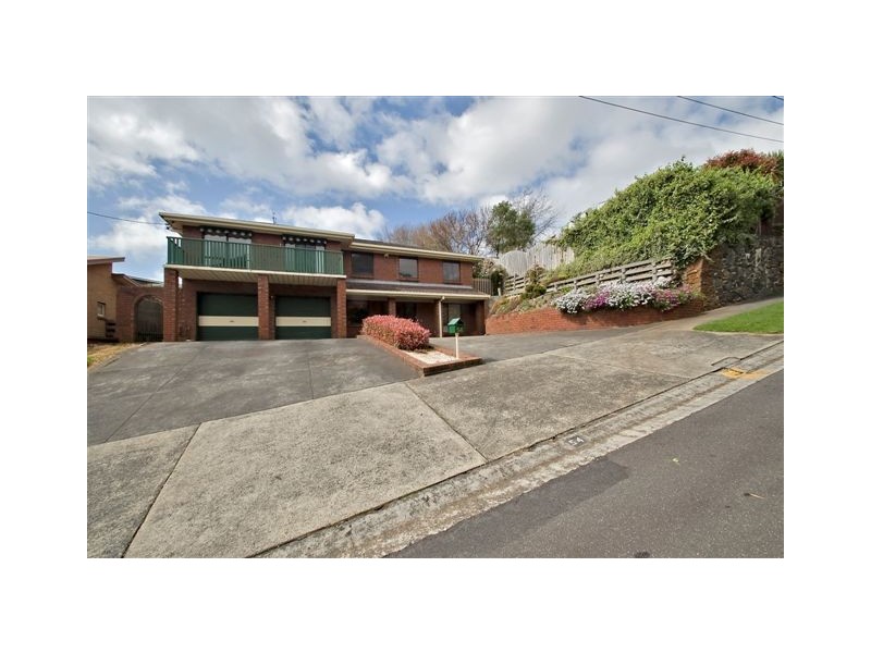 54 Surrey Street, Devonport TAS 7310
