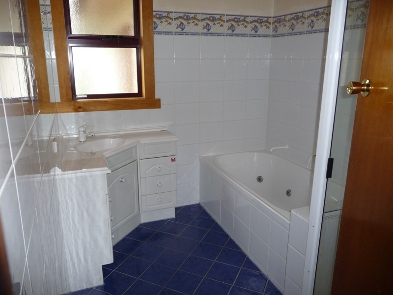 39 Middle Road, Devonport TAS 7310