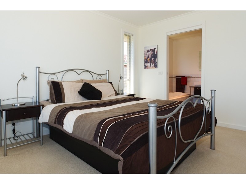 2/7 Tugrah Road, Devonport TAS 7310