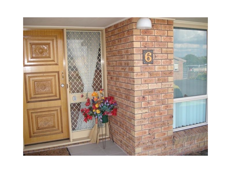 6/26 Charles Street, Devonport TAS 7310