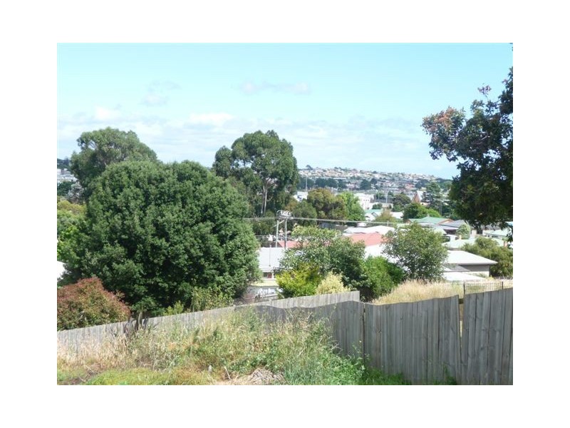 27 Stephen Street, East Devonport TAS 7310