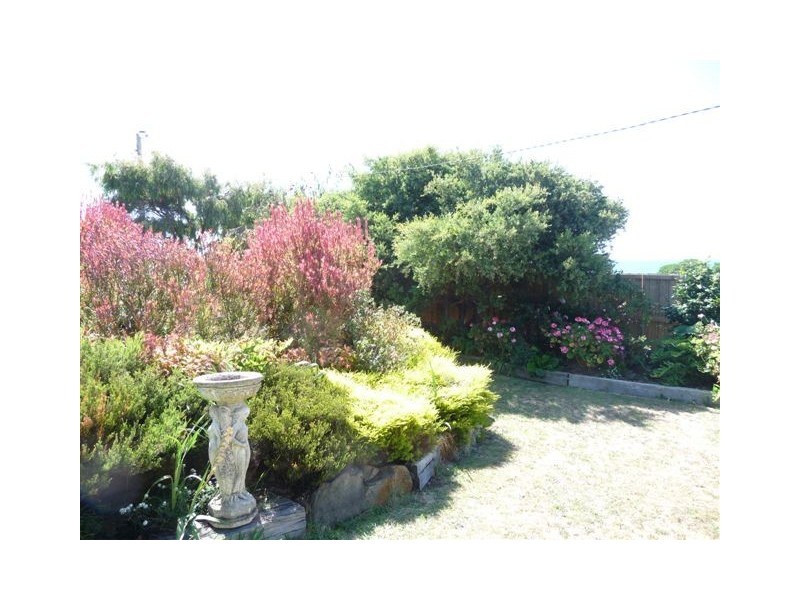 12 Illaroo Avenue, East Devonport TAS 7310