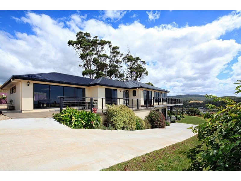 59a River Road, Ambleside, Devonport TAS 7310
