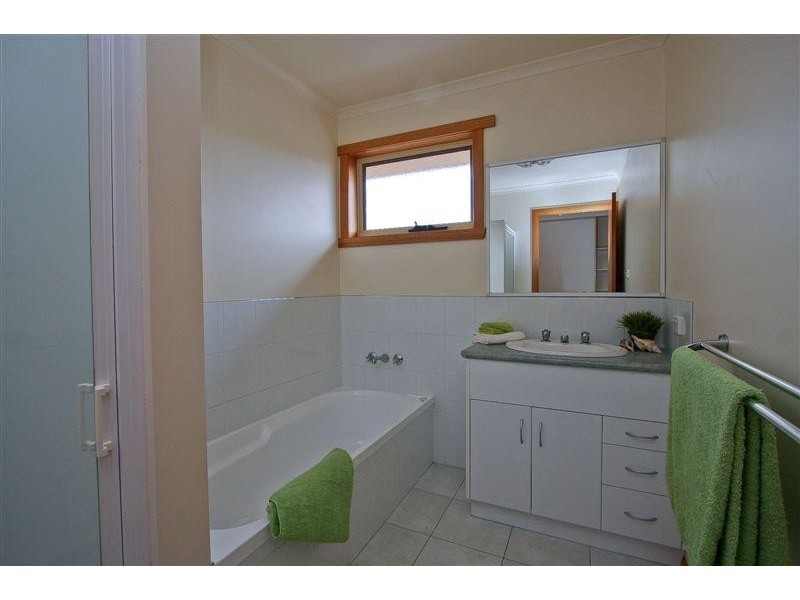 3/111 Steele Street, Devonport TAS 7310