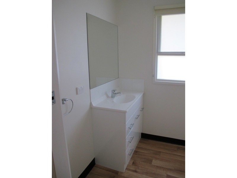 2/72 Valley Road, Devonport TAS 7310