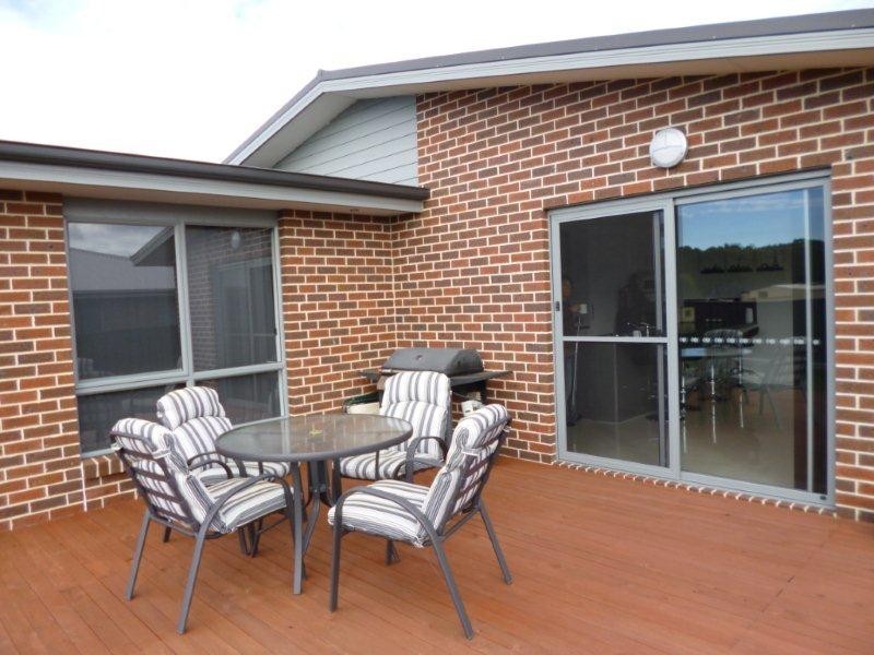 11 Washington Drive, Devonport TAS 7310