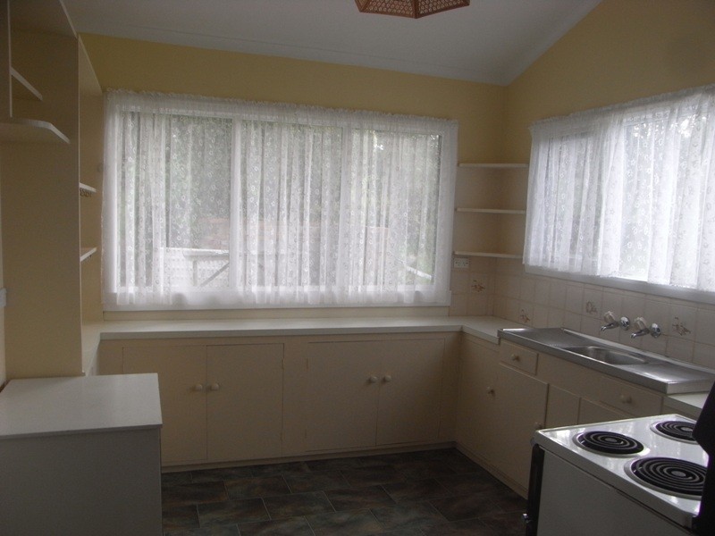 28 Formby Road, Devonport TAS 7310