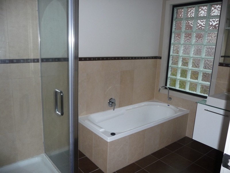215 Parker Street, Devonport TAS 7310
