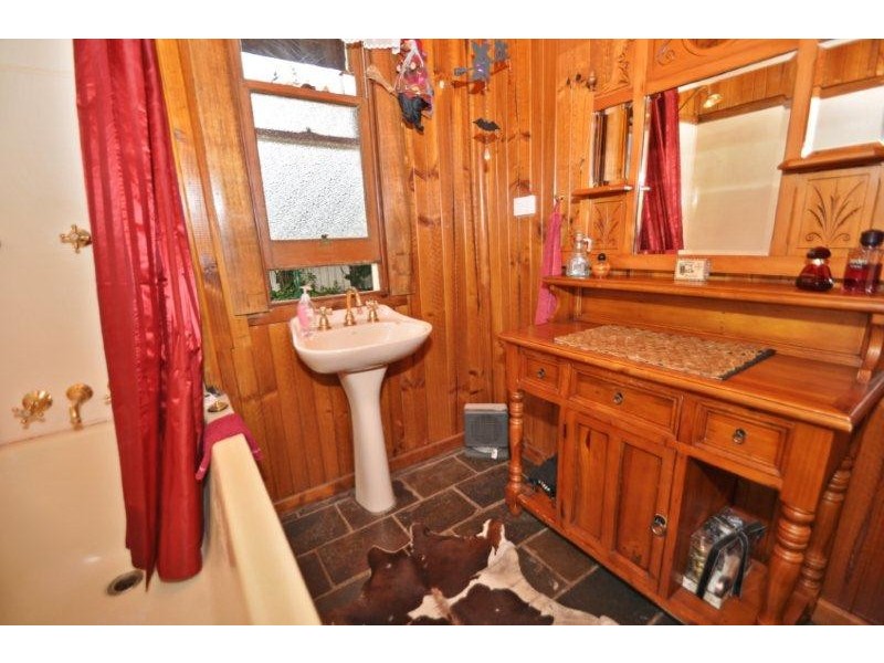 20 Harold Street, Devonport TAS 7310