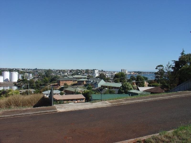 58 Bel-Air Crescent, East Devonport TAS 7310