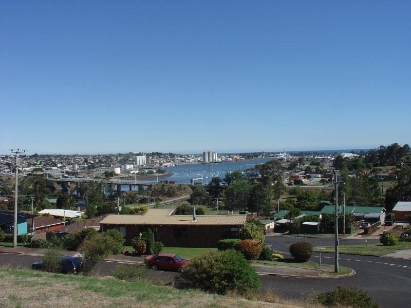 72 Bel-Air Crescent, East Devonport TAS 7310