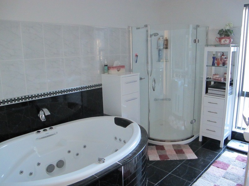 82B Don Road, Devonport TAS 7310