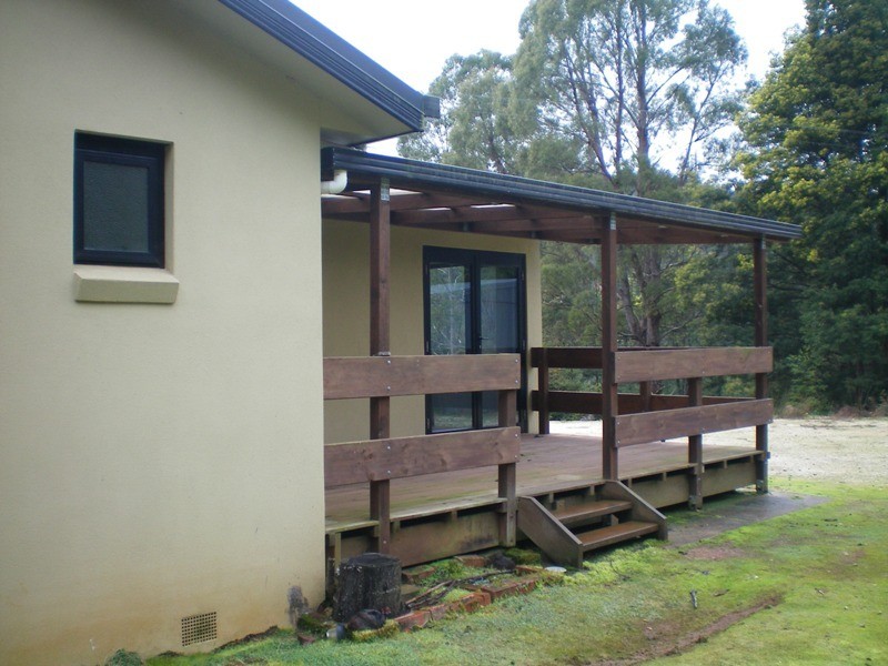 800 Lowanna Road, Gunns Plains TAS 7315
