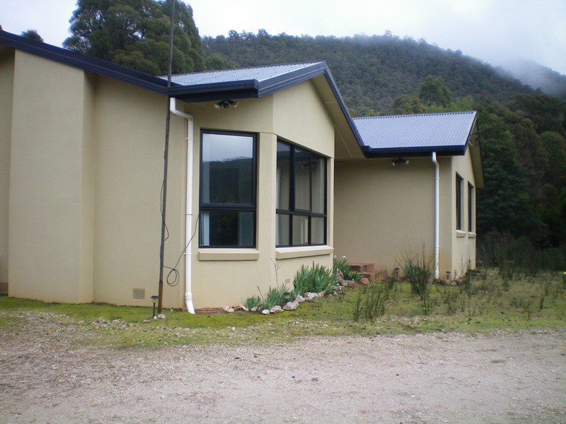 800 Lowanna Road, Gunns Plains TAS 7315