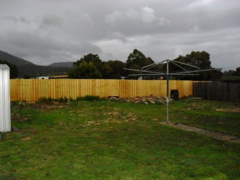 10 Ling Street, Penguin TAS 7316